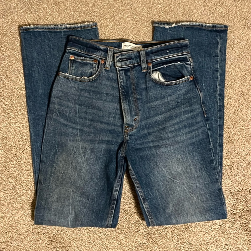 Abercrombie & Ftich 70s vintage flare ultra high rise, 4 short